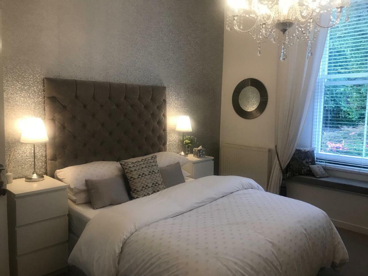 دنفرملاين The Apartment 9 Comely Park المظهر الخارجي الصورة